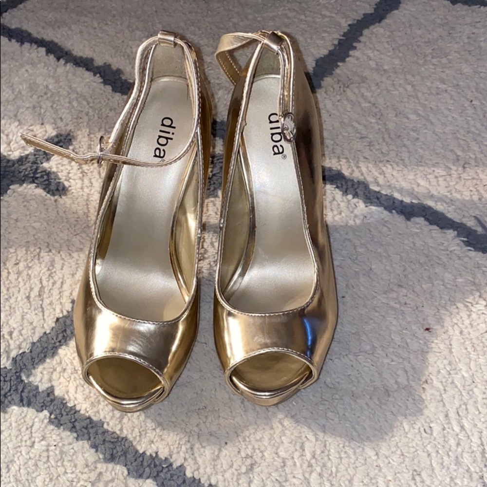 Gold heels